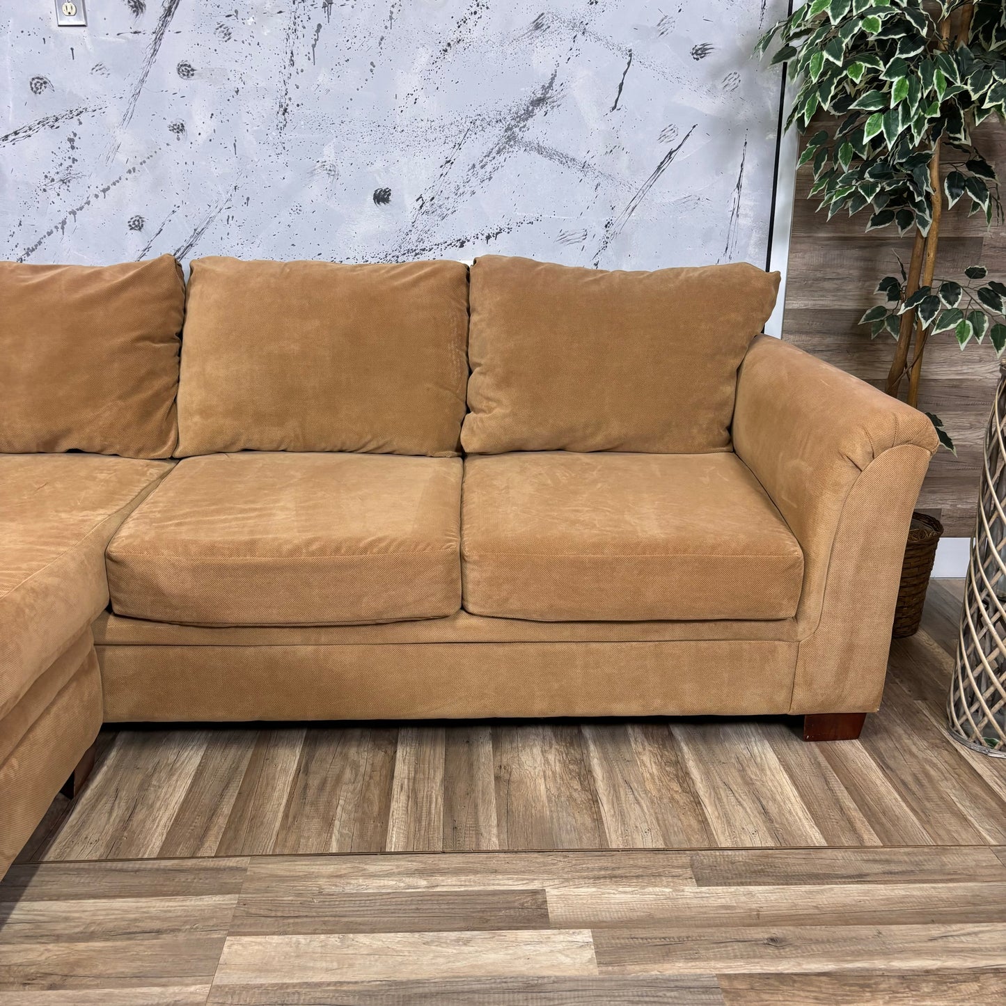 Brown Sectional With Reversible Chaise